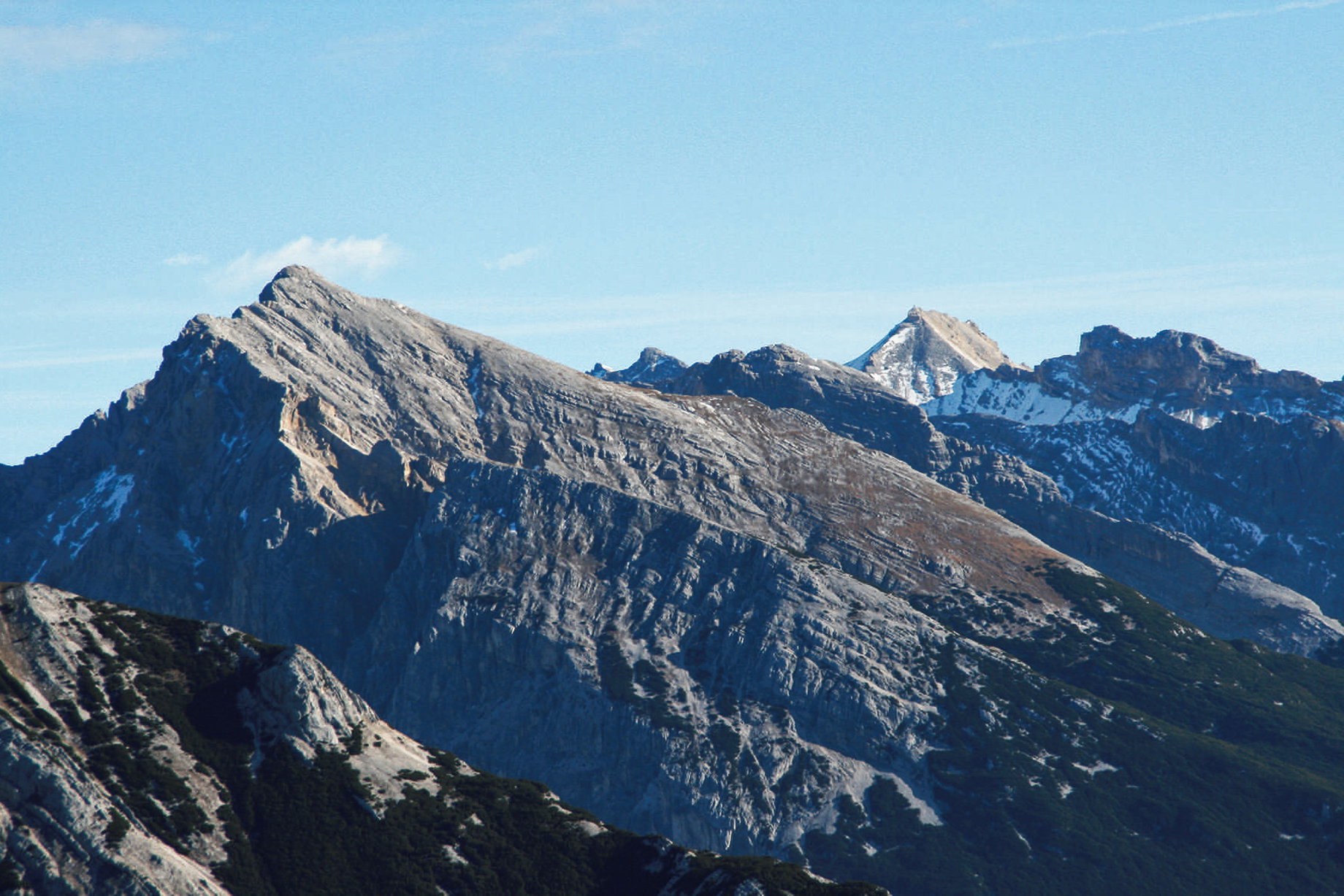 Die Pleisenspitze von Scharnitz aus. Foto: Naturpark Karwendel
