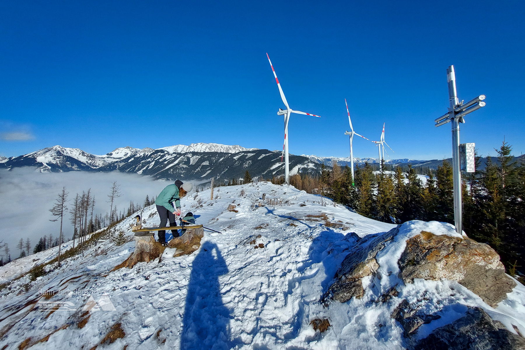 Ist gute Planung die halbe Wanderung? Brauchen wir Schneeschuhe oder reichen Grödel am Klammkogel?