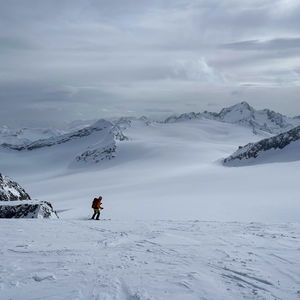 Skidurchquerung der Ötztaler Alpen: Eine Variante der Venter Hüttenrunde im Winter