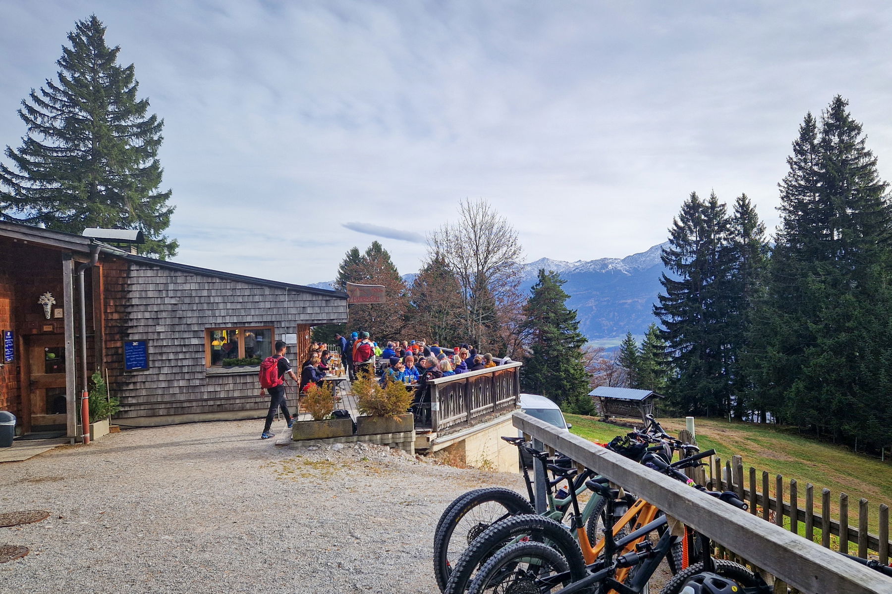 Spaziergang zur Rumer Alm und Innsbrucker Weihnachtsmarkt